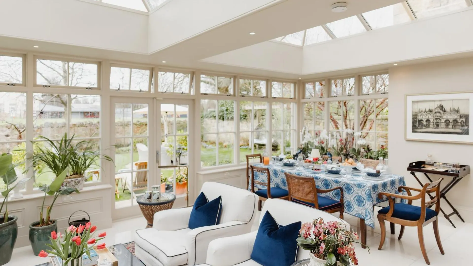 Private And Prestigious Luxury Home 爱丁堡