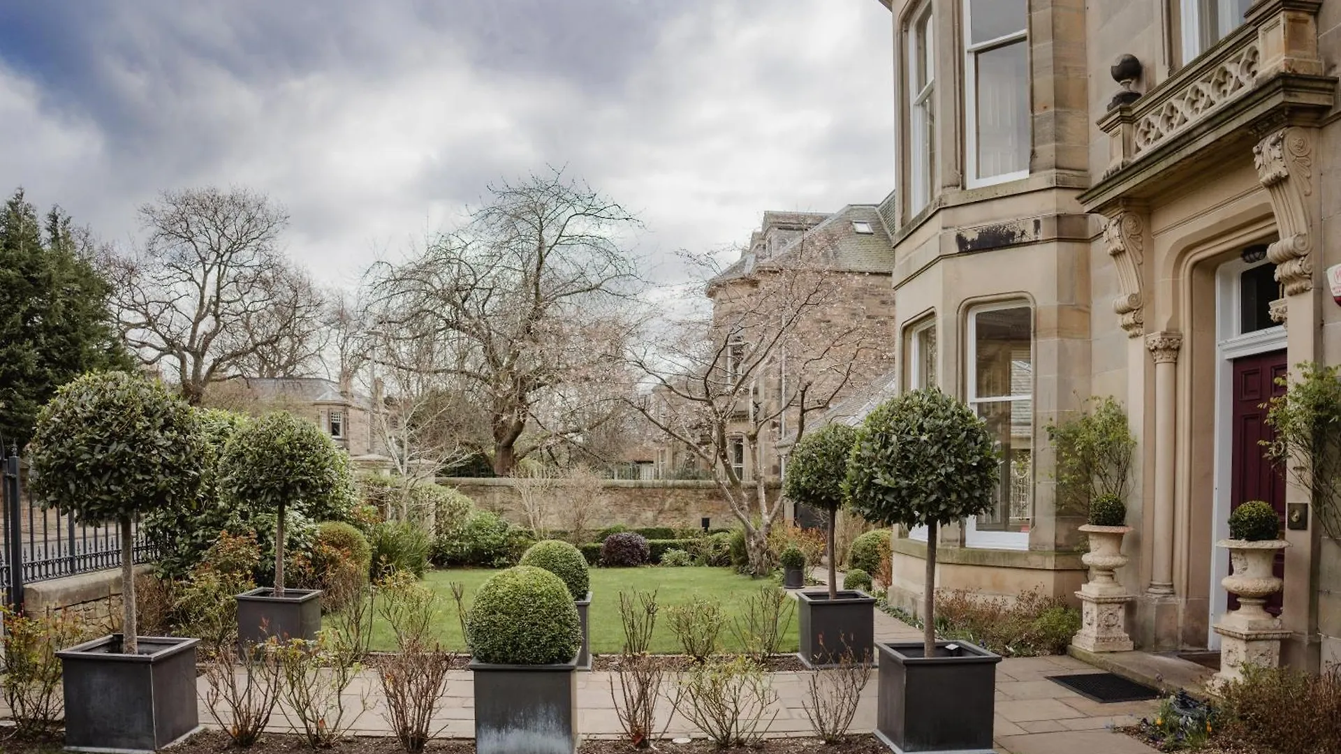 Private And Prestigious Luxury Home Edinburgh Vakantiehuis